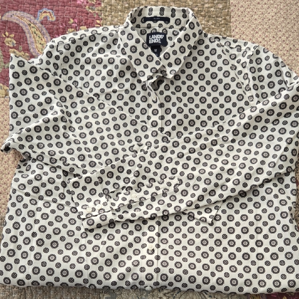 Lands' End Black,Gray & Tan Geometric Shirt. Size 12 No Iron